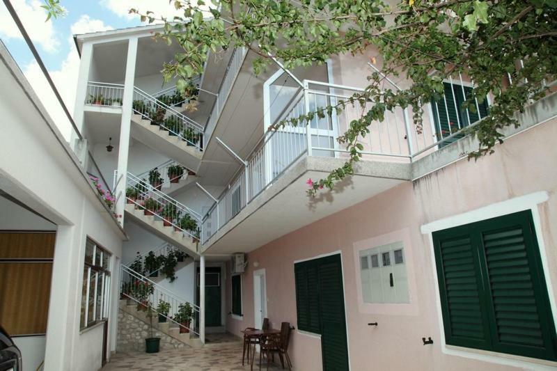 Apartments Villa Ravlic Makarska Eksteriør bilde