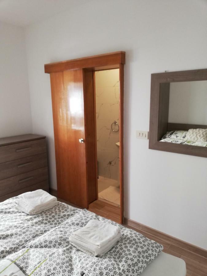Apartments Villa Ravlic Makarska Eksteriør bilde